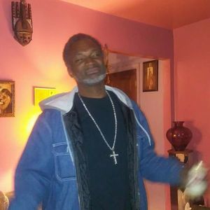 Meet your Posher, Jamal